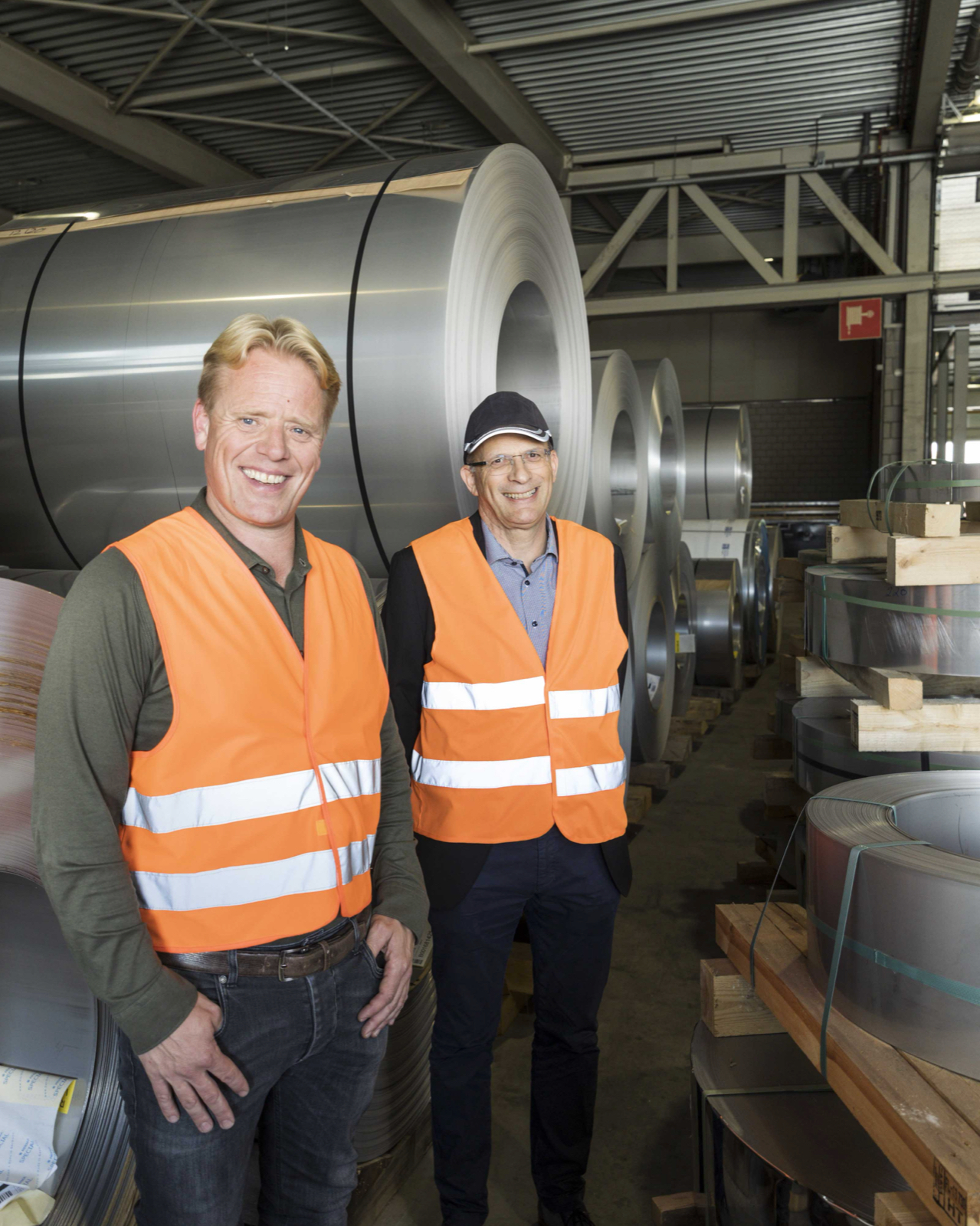Paul Cohn (rechts), met op de voorgrond Richard Gouderjaan, commercieel directeur RVS Benelux