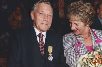 Leen Goedegebuure, Ridder